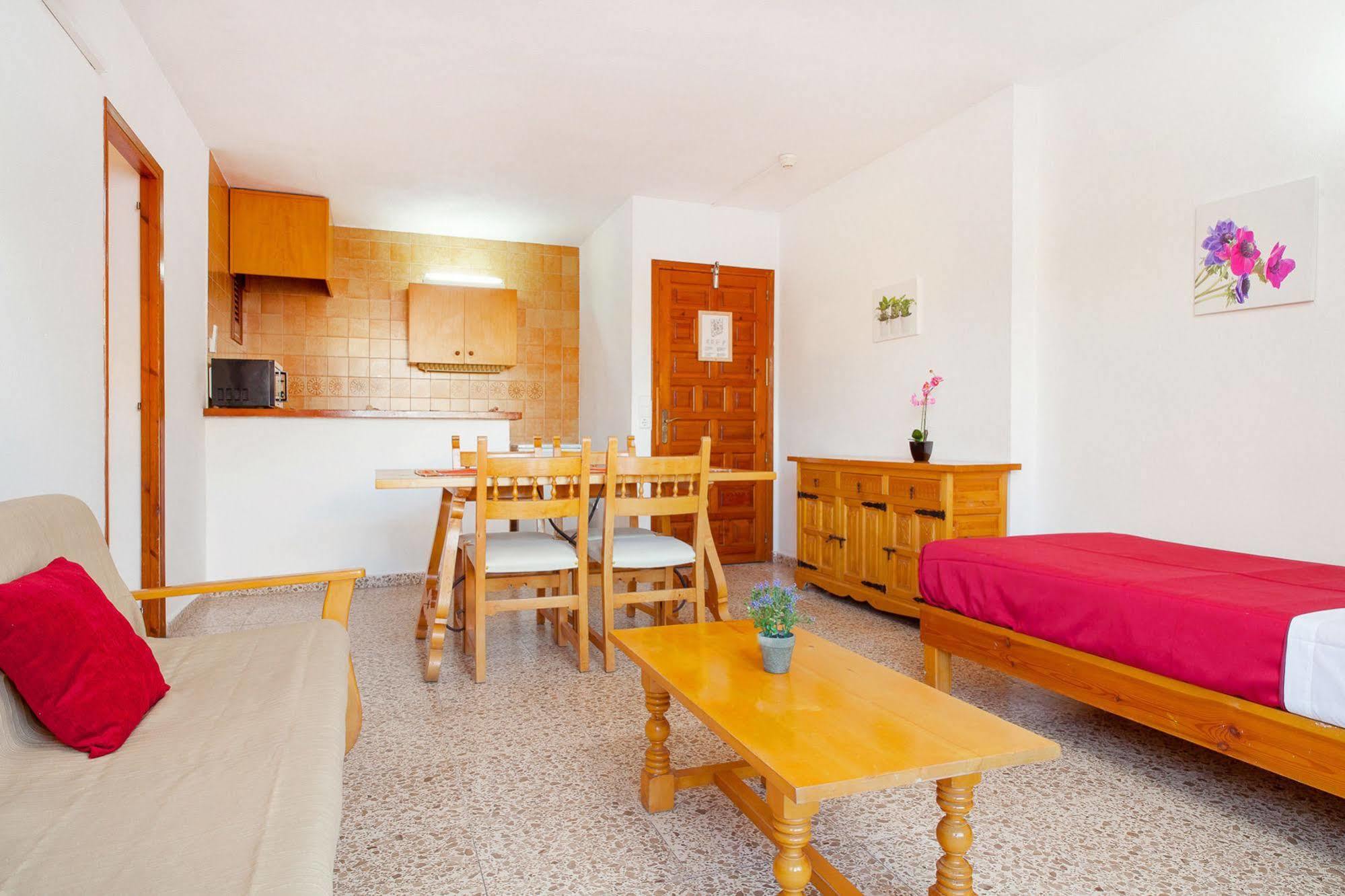 Apartamentos Puet San Antonio  Exterior foto